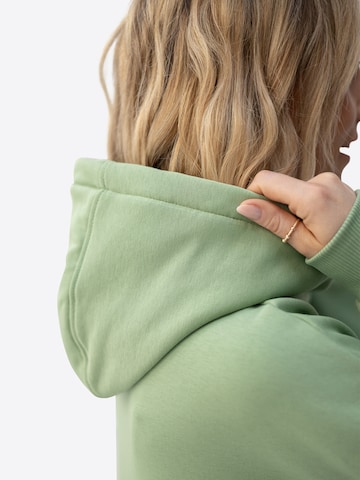 TATES Sweatshirt in Green