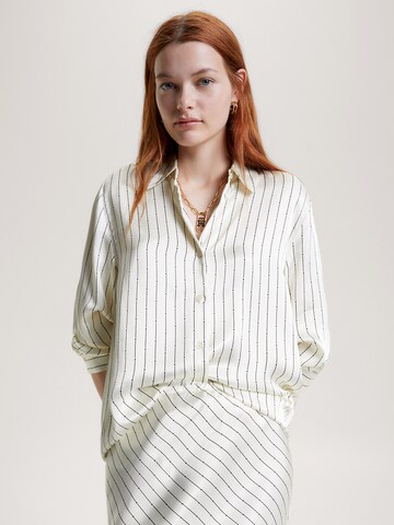 TOMMY HILFIGER Blouse in White: front