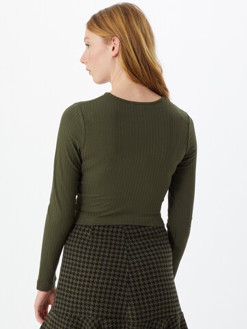 ABOUT YOU Shirt 'Juna' in Green