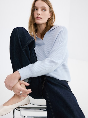 MANGO Пуловер 'FRESON' в синьо: отпред