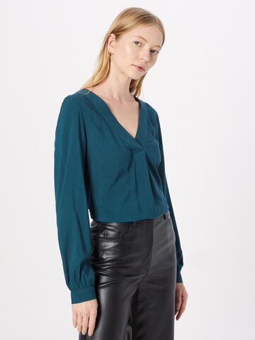 QS Blouse in Groen: voorkant