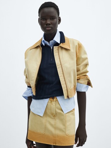 Veste mi-saison MANGO en marron : devant