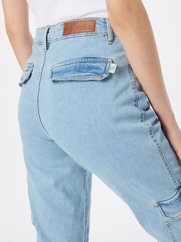 Effilé Jeans cargo Urban Classics en bleu