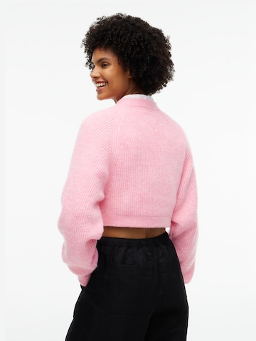 Pulover de la Tommy Jeans pe roz