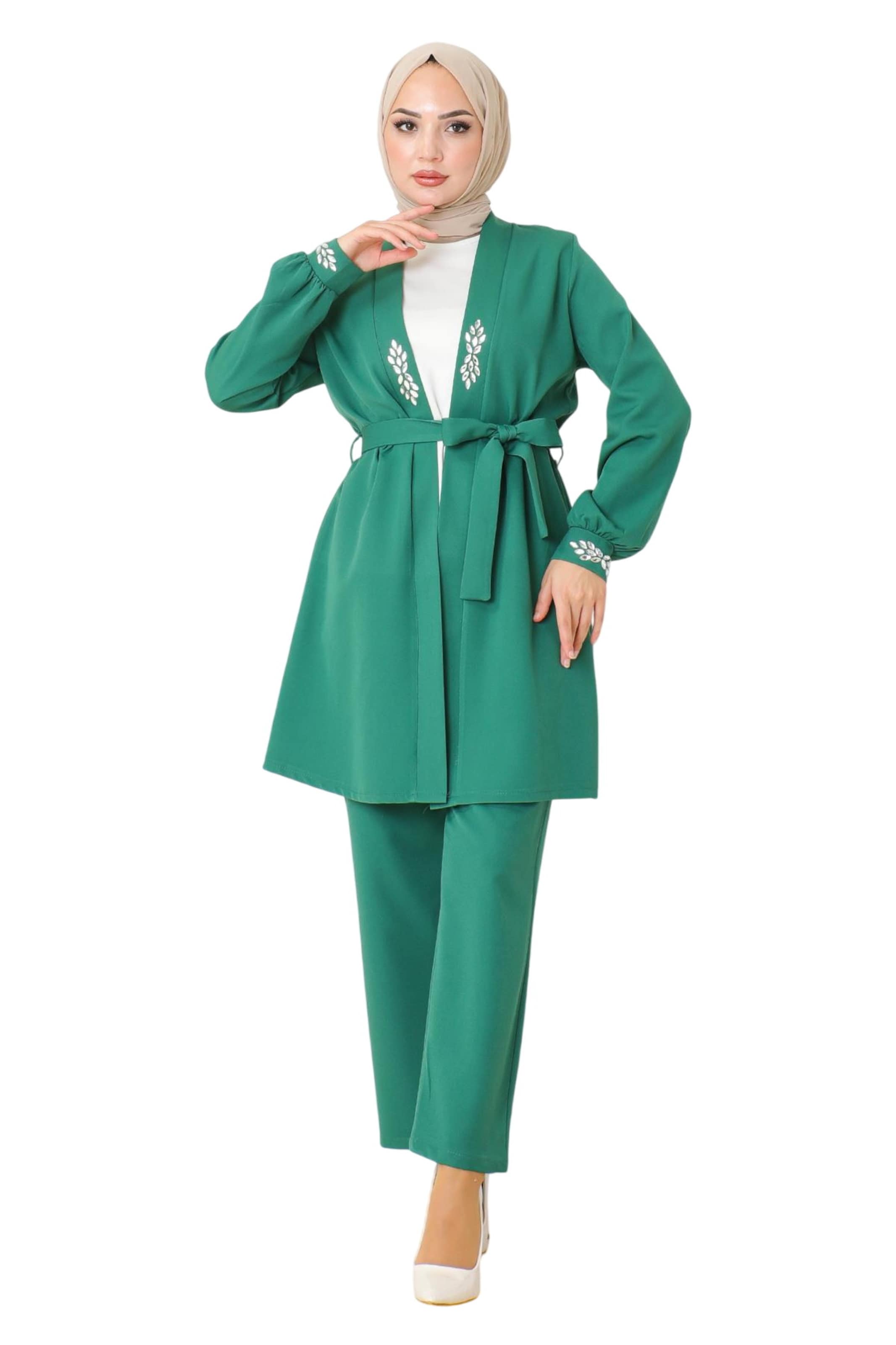 MODAMIHRAM Pantsuit in Green: front