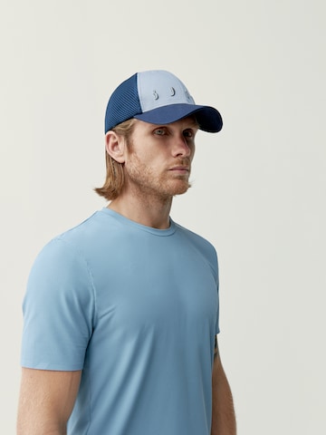 Born Living Yoga Athletic Cap 'Atuel' in Blue: front