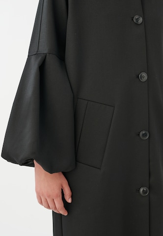 Manteau mi-saison 'Tuccadea' Dea Kudibal en noir