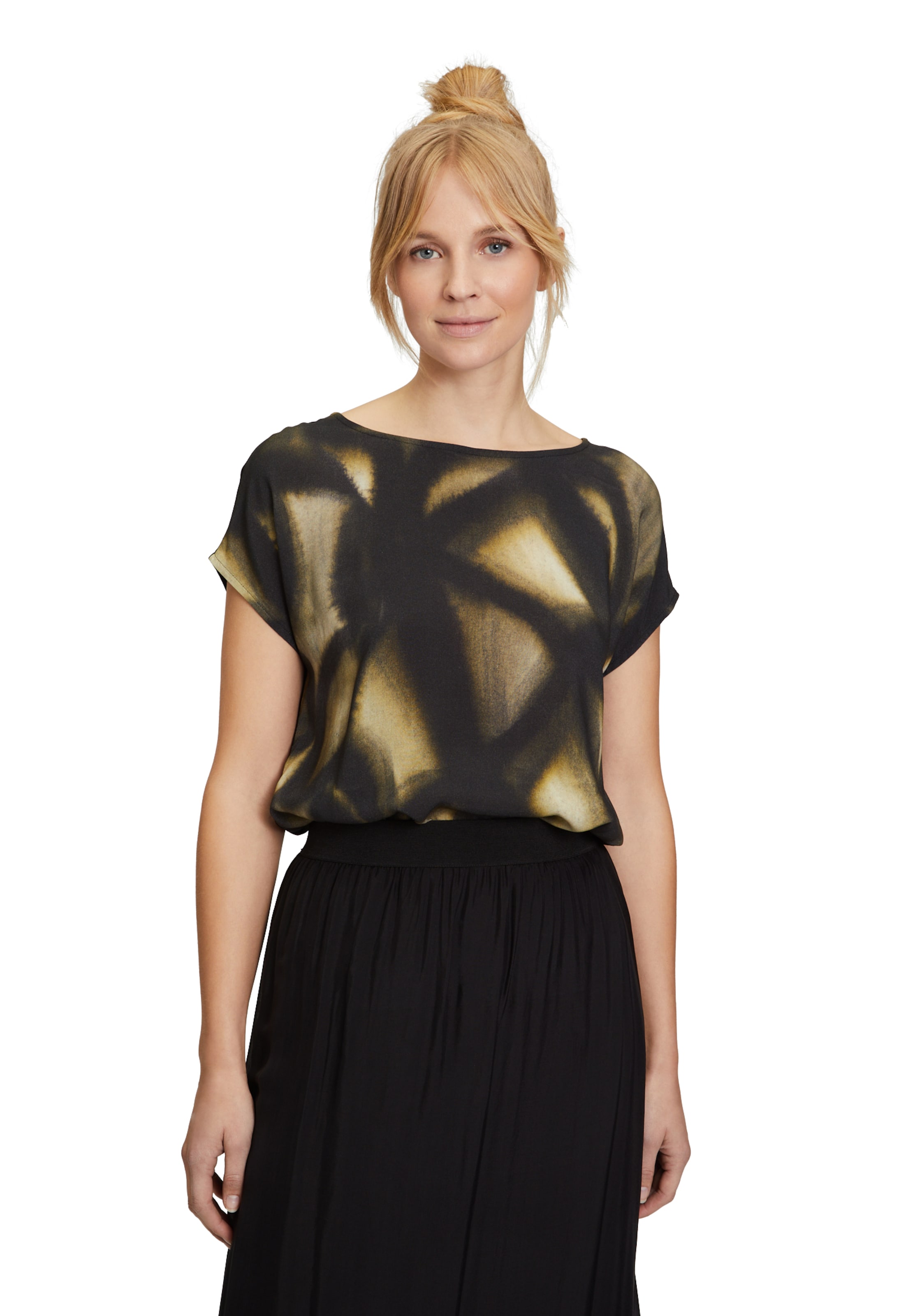 Cartoon Μπλουζάκι σε μαύρο: μπροστά