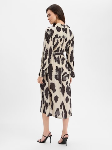 Robe-chemise MSCH COPENHAGEN en beige