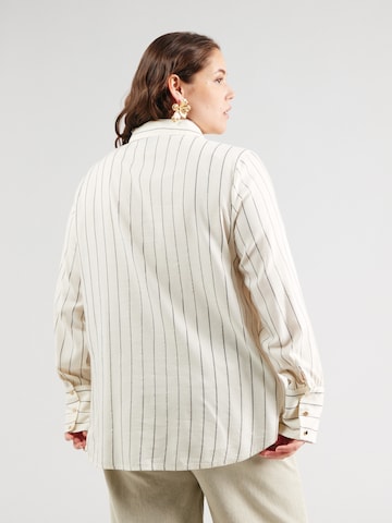 Vero Moda Curve Blouse 'VMCGORI' in Beige