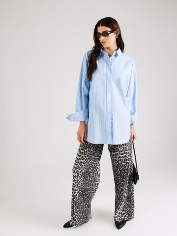 REMAIN Blouse in Blauw