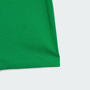 T-Shirt 'Trefoil' ADIDAS ORIGINALS en vert