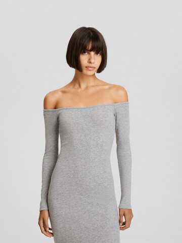 Robe Bershka en gris : devant