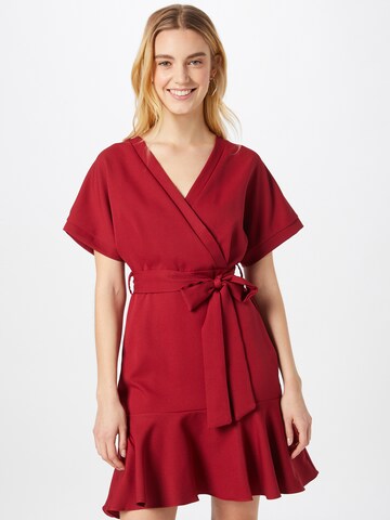 Trendyol Jurk in Rood: voorkant