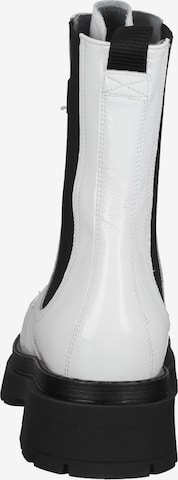 Nero Giardini Lace-Up Ankle Boots in White