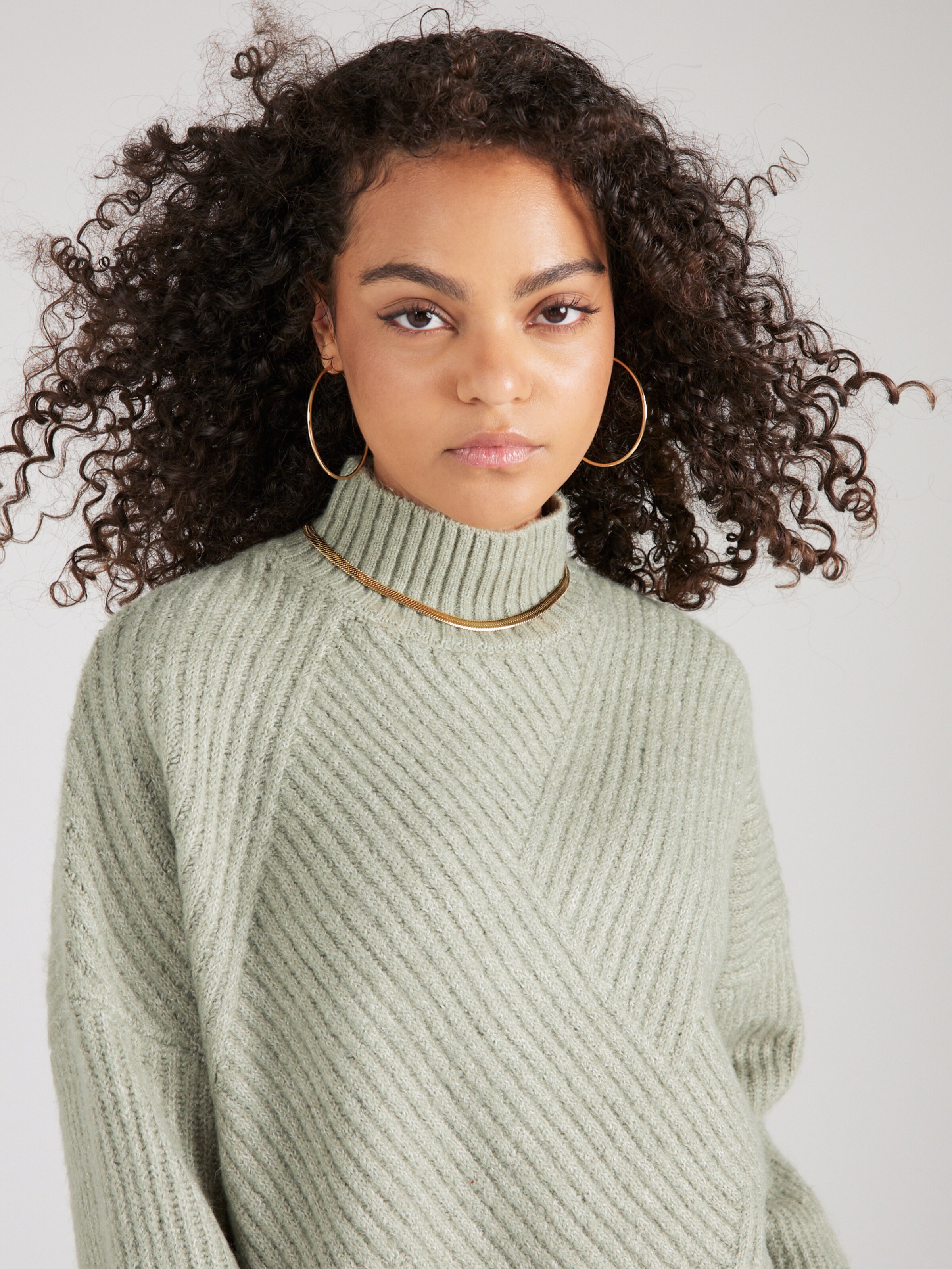 ABOUT YOU Trui Maxi in Lichtgroen ABOUT YOU