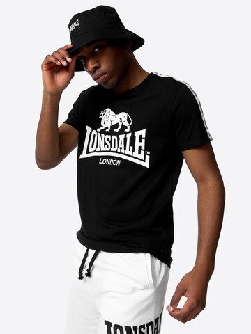 melns LONSDALE T-Krekls 'SHEVIOCK'