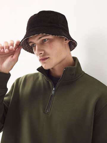 Next Klobouk – mix barev