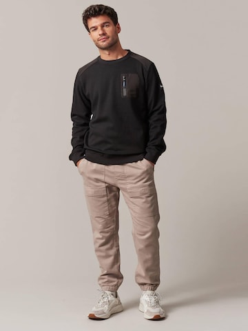 Sweat-shirt 'Meteor' Deeluxe en noir