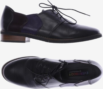 Everybody Flats & Loafers in 41 in Black: front