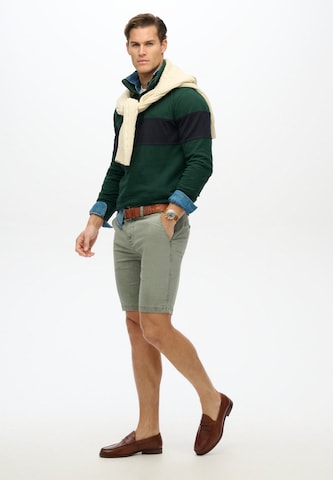 Regular Pantalon chino 'Vintage International' Superdry en vert