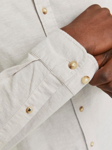 JACK & JONES Comfort fit Button Up Shirt 'JJESummer' in Beige