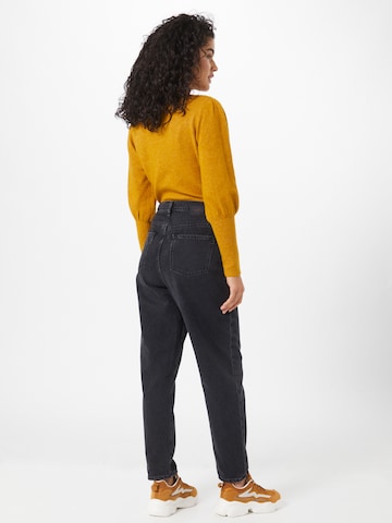 Loosefit Jeans 'Maira' di ARMEDANGELS in nero