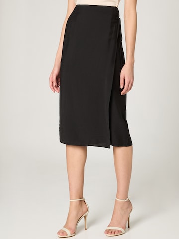 Guido Maria Kretschmer Women Skirt 'Sienna' in Black: front