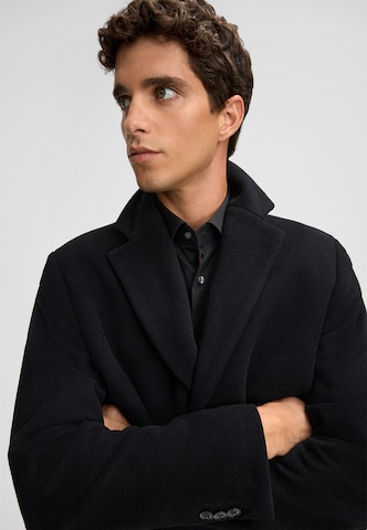 Manteau mi-saison 'Adria 3.0' STRELLSON en noir