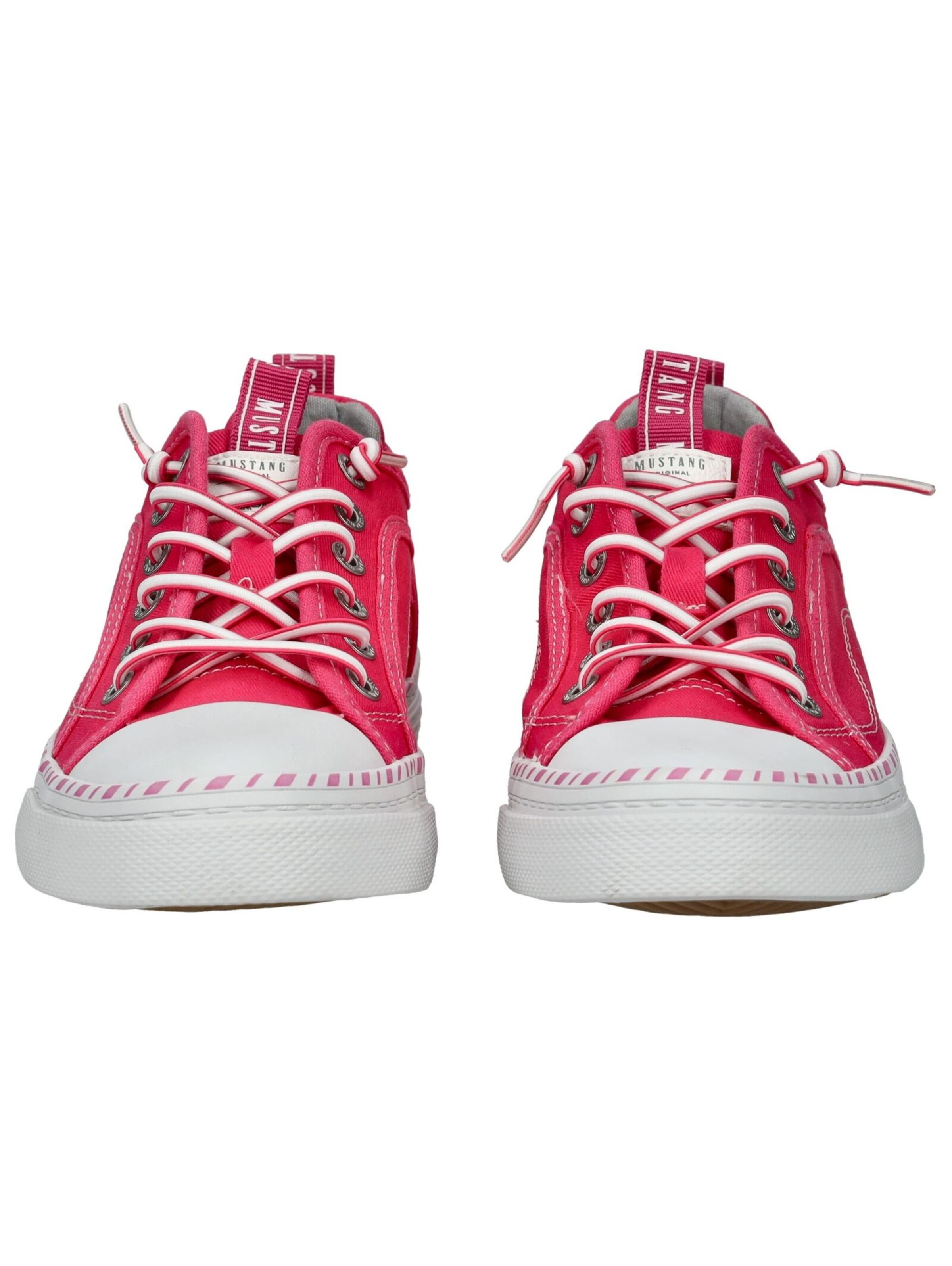 Baskets basses MUSTANG en rose