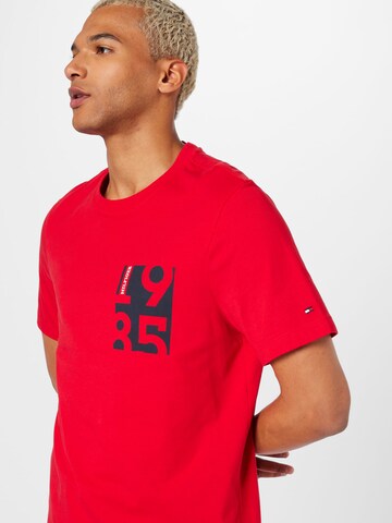 T-Shirt TOMMY HILFIGER en rouge