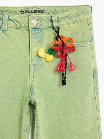 Desigual Flared Jeans in Groen