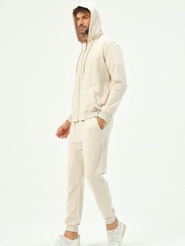 C&City Pyjama in Beige