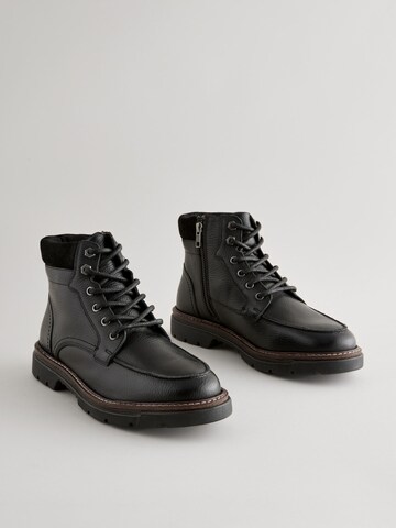 Bottines à lacets 'Apron' Next en noir