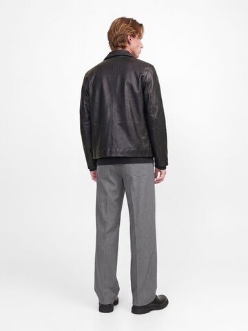 JACK & JONES Loose fit Trousers with creases in Grey