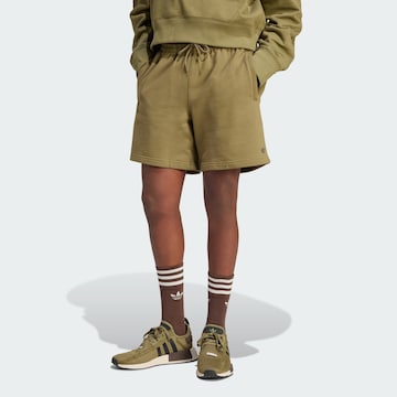 ADIDAS ORIGINALS Regular Broek in Groen: voorkant