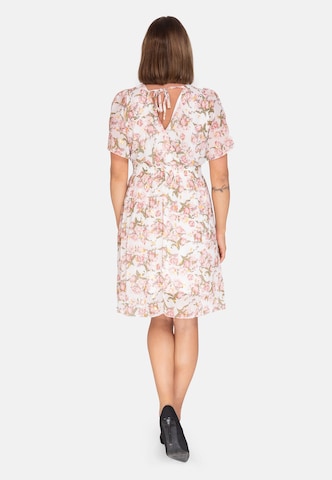 Elara Kleid in Weiß