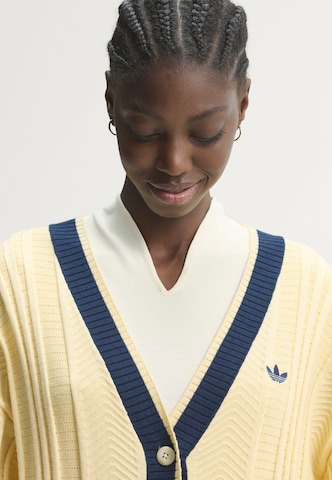 ADIDAS ORIGINALS - Cárdigan en amarillo