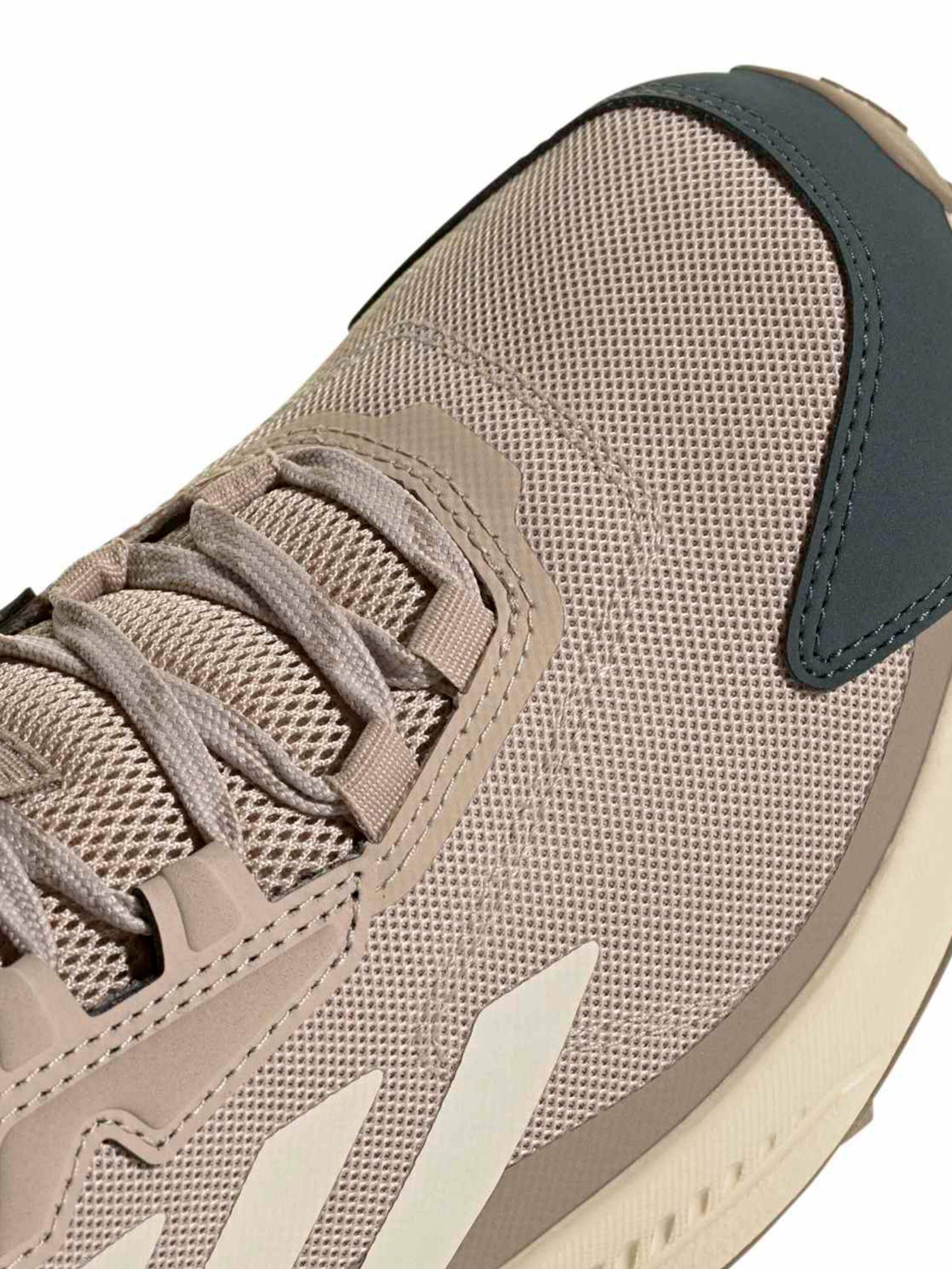 ADIDAS TERREX Boots 'NJA68' in Brown