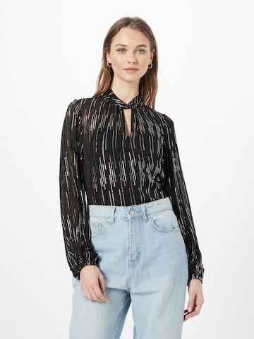 Wallis Blouse in Zwart: voorkant