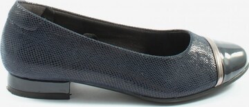 MOCCA by Jutta Leibfried Flats & Loafers in 38 in Blue: front