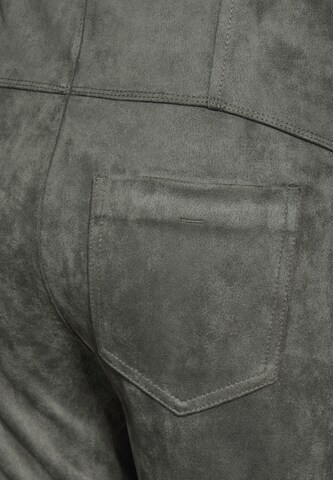 STREET ONE Slimfit Hose in Grün