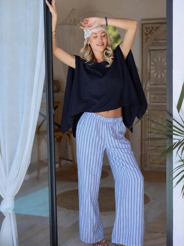 Haut SASSYCLASSY en bleu