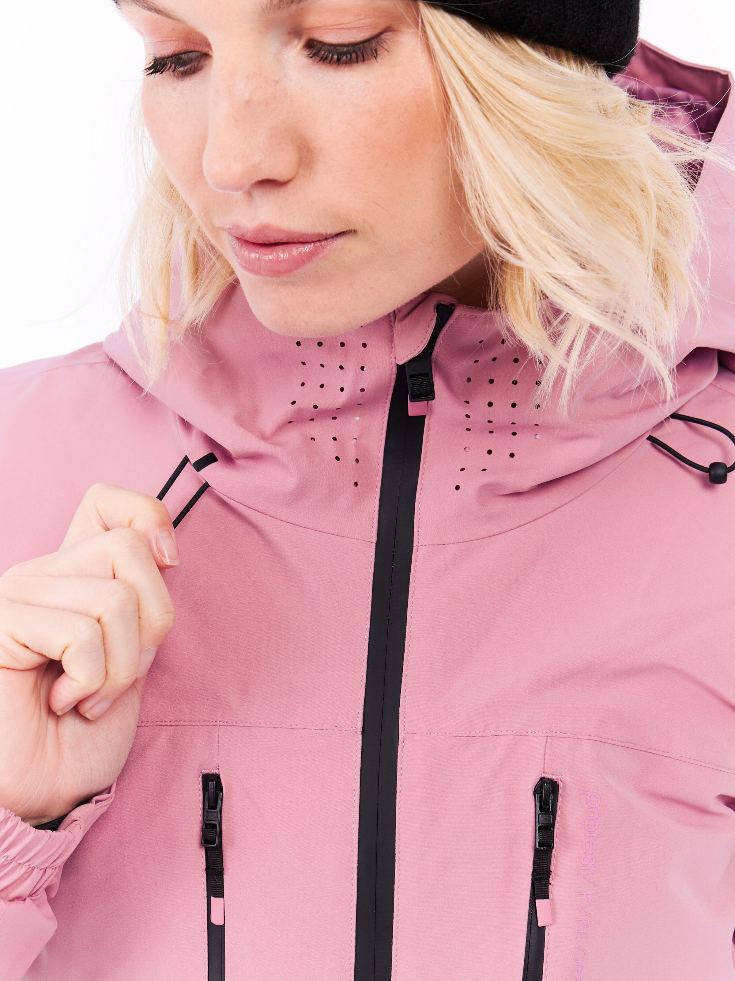 PROTEST Sportjacke 'PRTBEVERLY'‌‌‌‌‌ in Pink