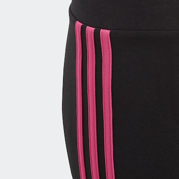 Coupe slim Pantalon de sport 'Essentials' ADIDAS SPORTSWEAR en noir