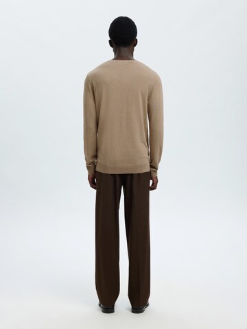 SELECTED Regular Fit Pullover 'SLHBERG' in Braun