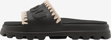 Mule MOU en noir : devant