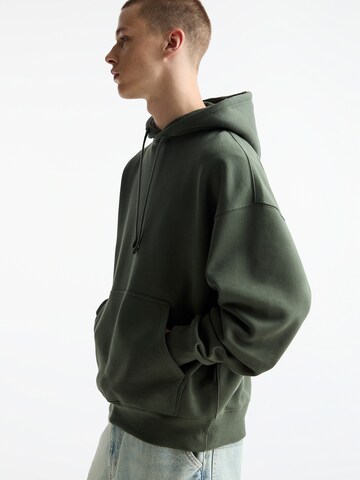 Sweat-shirt Pull&Bear en vert