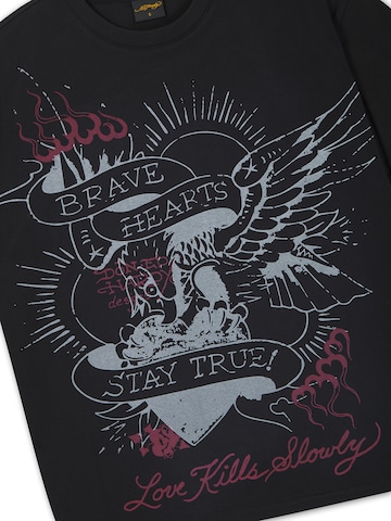 Maglietta 'Brave Hearts Stay True' di Ed Hardy in nero