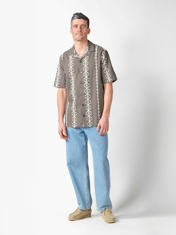 Klitmøller Collective Regular Fit Paita ' Jan ' värissä beige